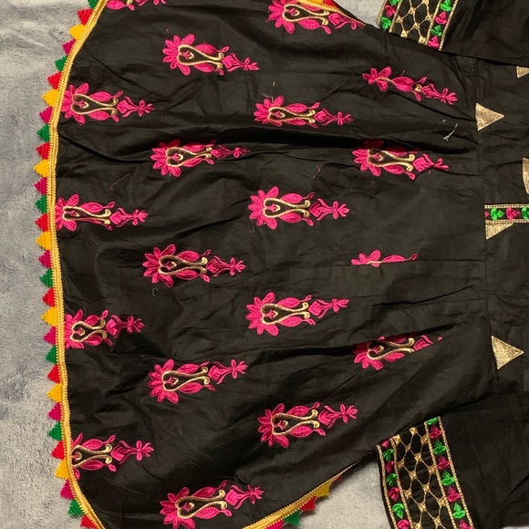 Kurti - Picture 3 of 4